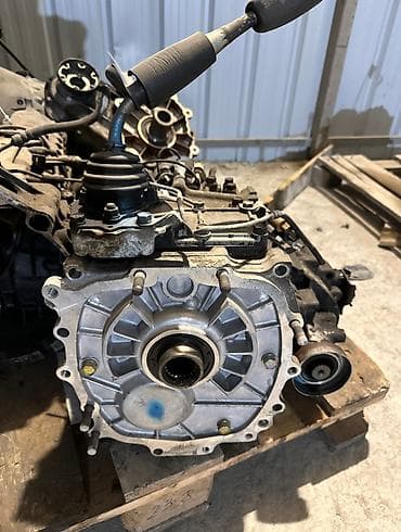 Раздаточная коробка Mitsubishi pajero 6G74 2003 (б/у) at lalafo.kg Раздаточная коробка Mitsubishi pajero 6G74 2003 (б/у)