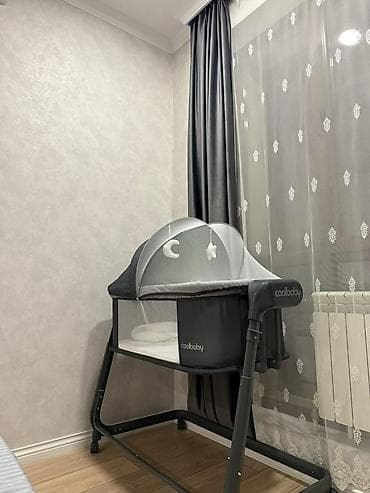 Эмерек: Балдар үчүн кошумча коюлган керебет, Дөңгөлөктүү, түсү - Боз — 1