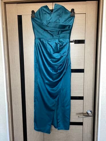 прокат национальных костюмов бишкек: Вечернее платье, Русалка, Длинная модель, Атлас, С рукавами, M, S — 1