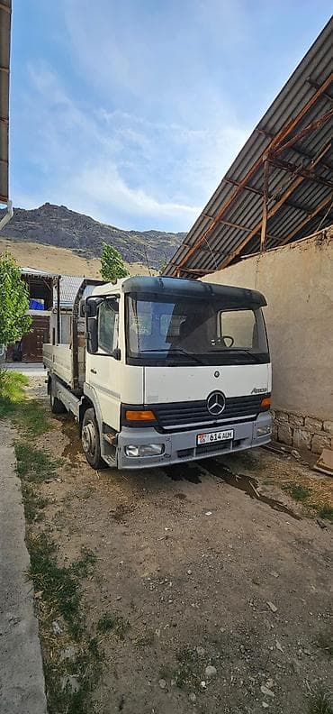 9 r20: Грузовик, Mercedes-Benz, Стандарт, 7 т, Б/у — 1