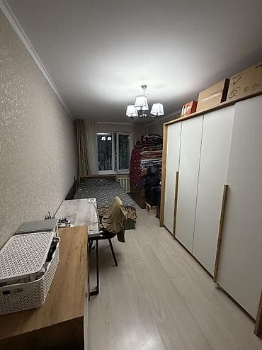 🏡 Продаётся 2-комнатная квартира в 8 микрорайоне! 📍 Локация: 8 — 3