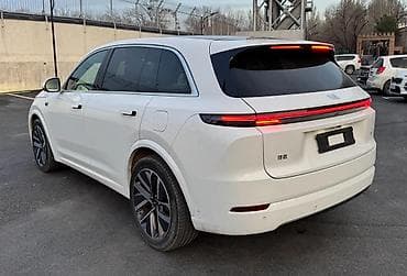 li l7: Lixiang L7: 2024 г., 1.5 л, Автомат, Гибрид, Кроссовер — 7