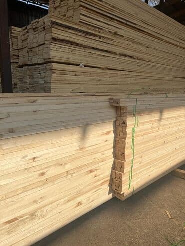 Үйдүн үстүндөгү чатыр: Лес лес лес оптом и в розницу оптом оптом лес жыгач балка шлепка — 1