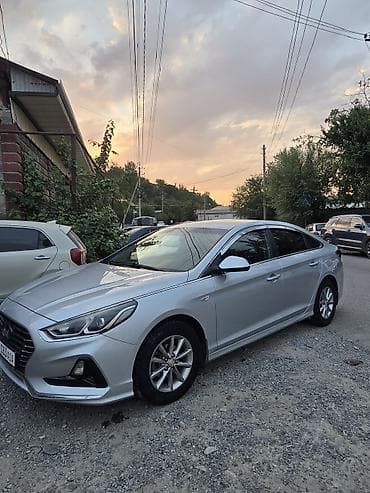 Hyundai Sonata: 2017 г., 2 л, Автомат, Газ, Седан — 4