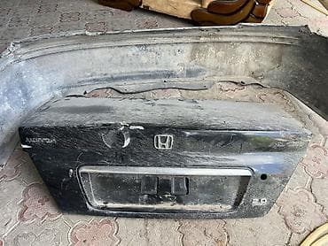 kli: Крышка багажника Honda, Б/у — 1