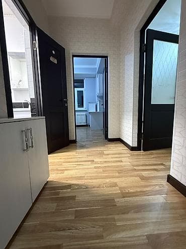 Квартира берилет район азия мол Чынгыз Айтматов 4 1х ком только