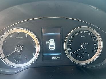 geely galaxy e5: Hyundai Grandeur: 2017 г., 3 л, Автомат, Бензин, Седан — 9