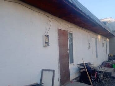 на ночь комната: Сдаётся простое жилое помещение: две смежные комнаты в одноэтажном — 9