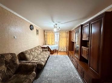4: 3 комнаты, 58 м², 4 мкр 104 серия, 2 этаж, Косметический ремонт — 1