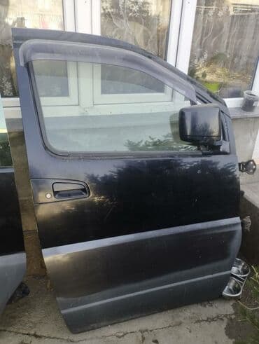 Дверь Передняя правая Nissan, Б/у, Оригинал