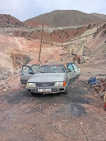 диски на авто 17: Audi 100: 1990 г., Седан — 6