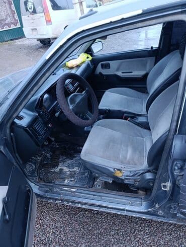 mazda attenza: Mazda 323: 1990 г., 1.6 л, Механика, Бензин, Универсал — 9