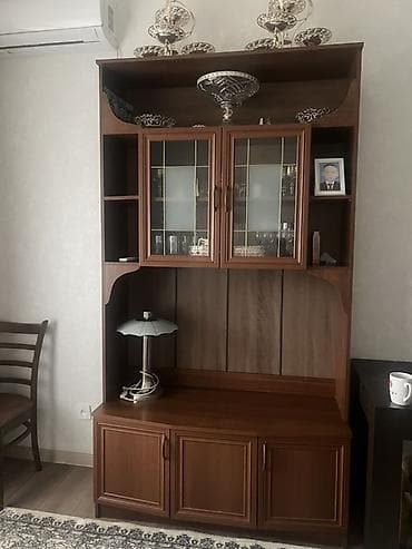 румынская стенка: Стенка-шкаф, Тип стенки-шкафа: Горка, Б/у — 1