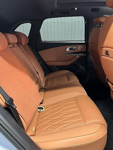 ford edge: 🚗 Neta L 📅 2024 год ⚡ Плагин-гибрид (как Li Xiang) 🔋 До 300 км на — 5