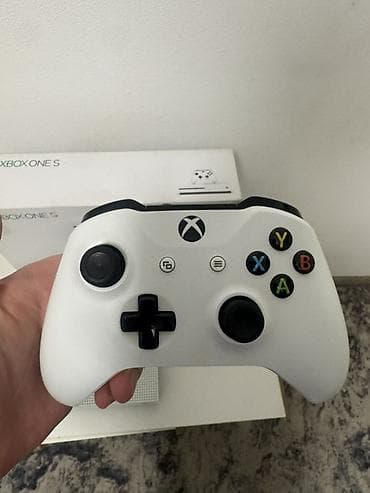 xbox one: Xbox One S 1TB — комплект Состав: - Консоль Xbox One S 1TB (белая) - — 2