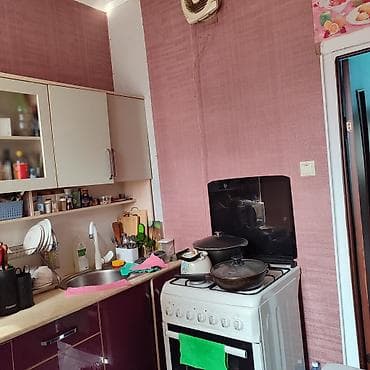 Квартиры: 3 комнаты, 61 м², 105 серия, 8 этаж, Старый ремонт — 8