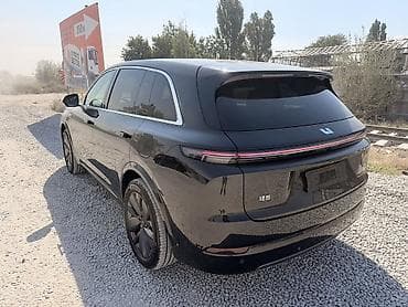 5 5 compressor: Lixiang L7: 2025 г., 1.5 л, Автомат, Гибрид, Кроссовер — 4