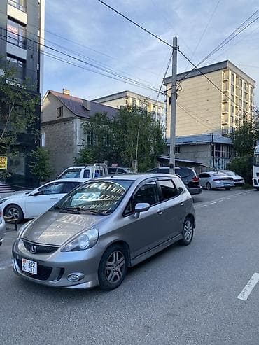 обшивка на фит: Honda Jazz: 2008 г., Вариатор, Бензин, Хэтчбэк — 3