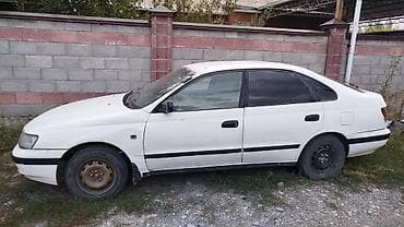 Транспорт: Toyota Carina E: 1995 г., 1.6 л, Механика — 1