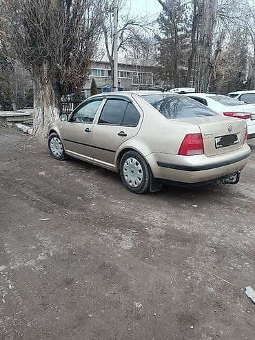 neta u pro: Volkswagen Bora: 2001 г., 1.6 л, Механика, Бензин, Седан — 6