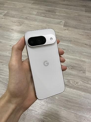 Google Pixel 9, Б/у, 128 ГБ, цвет - Белый, 1 SIM, eSIM