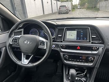 Hyundai Sonata: 2020 г., 2 л, Автомат, Газ, Седан — 6