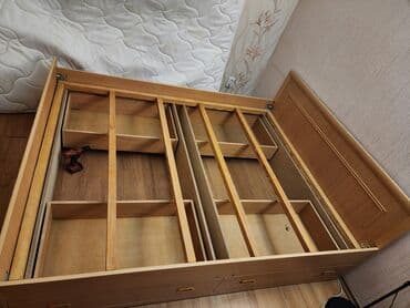 Шкафы: Кровать с подъемным основанием и ящиками для хранения - Материал — 3