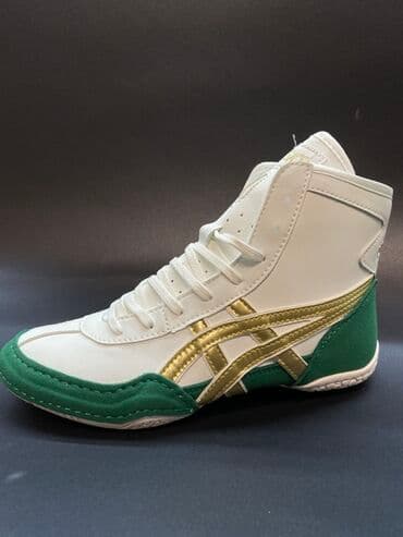 футбольные бутсы predator: Борцовки Asics белого цвета с зелеными и золотыми вставками. Высокий — 1