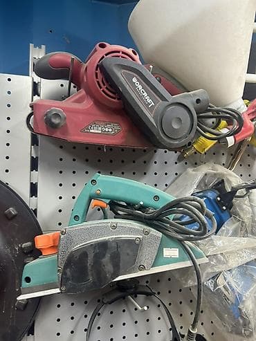 black decker: Ленточная шлифмашина WORCRAFT + электрический шовный штраборез — 1