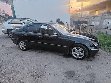 w203: Mercedes-Benz C-Class: 2000 г., Автомат, Седан — 3