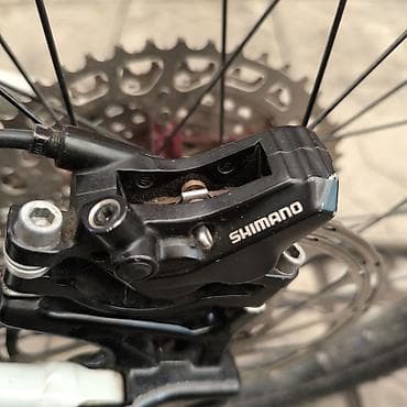 Велозапчасти: Продаю тормоз Shimano mt420 4х поршеневой,под левую руку — 4