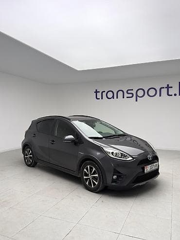 prius: Toyota Prius C: 2019 г., 1.6 л, Автомат, Гибрид, Хэтчбэк — 1