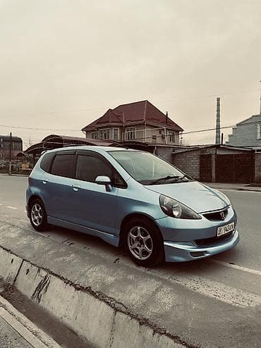 Продажа авто: Honda Fit: 2003 г., 1.5 л, Вариатор, Бензин, Хэтчбэк — 7