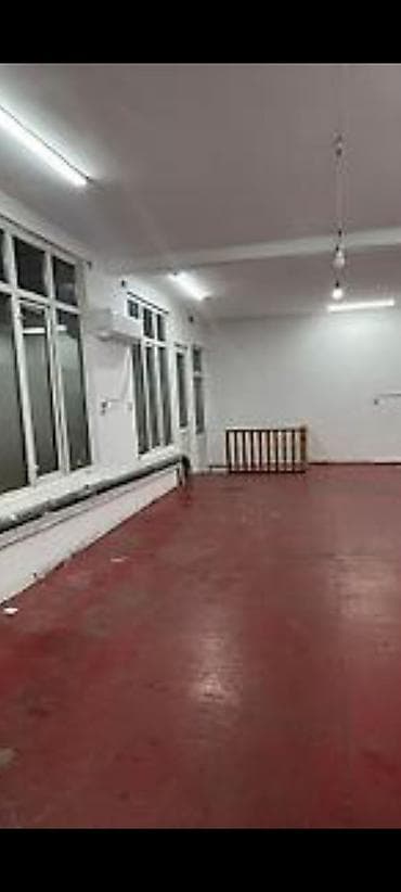 село рот фронт: Ошский рынок Сдается помещение Площадь: 90 м2 Цокольный и первый — 3