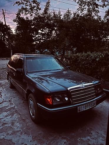 пш метр: Mercedes-Benz W124: 1992 г., 2 л, Кол менен иштөөчү, Бензин, Универсал — 2