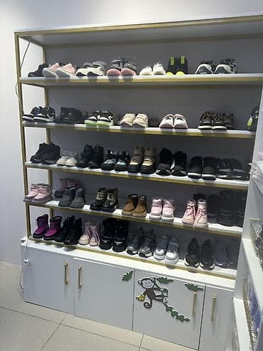 Торговое оборудование: Продаю торговое оборудование.
Состояние отличное — 2