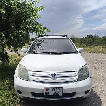 Toyota Ist: 2002 г., 1.5 л, Автомат, Бензин, Хэтчбэк