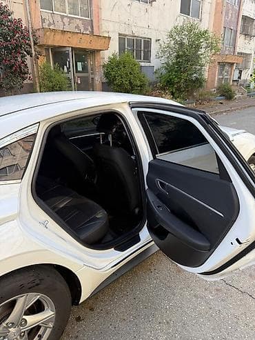 fast: Hyundai Sonata: 2022 г., 2 л, Автомат, Газ, Седан — 8
