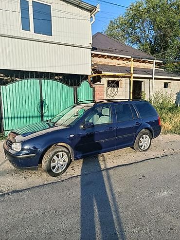 Унаа: Volkswagen Golf: 2002 г., 1.6 л, Автомат, Бензин, Универсал — 2