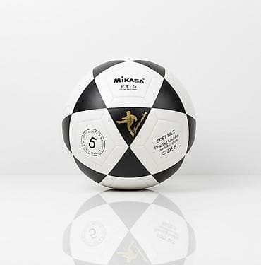 мяч чм: Футбольный мяч Mikasa FT-5, размер 5. - Классическая черно-белая — 1