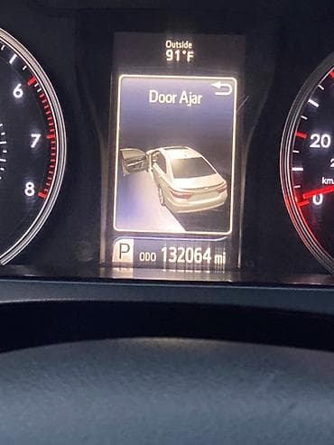 avalon 2017: Toyota Camry: 2015 г., 2.5 л, Автомат, Седан — 9