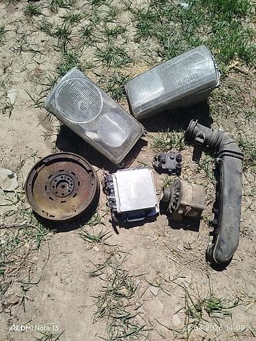 sg 9: Автозапчасти от одного автомобиля — разбор. В наличии (по фото): - — 1