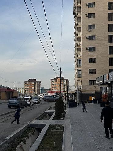 pro group: Аренда офисов, 220 м², В жилом комплексе — 3