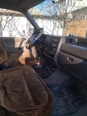 Volkswagen: Volkswagen Transporter: 1993 г., Ручные, Бус — 4