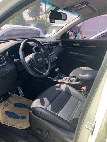 купить авто с кореи бу: Kia Sorento: 2017 г., 2 л, Автомат, Дизель, Кроссовер — 7