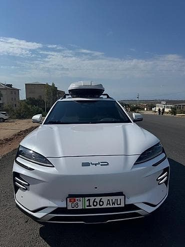 tesla model: BYD Song Plus: 2023 г., Вариатор, Электромобиль, Кроссовер — 5