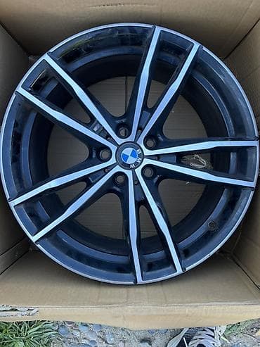 маска для квадробики: Литые Диски R 19 BMW, Комплект, отверстий - 5, Б/у — 2