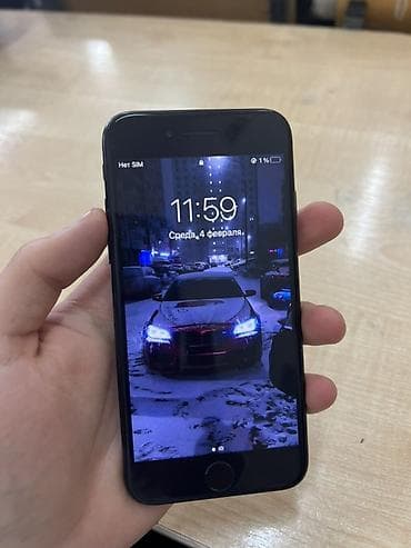 i7 10: IPhone 7, Б/у, 32 ГБ, Черный, 73 % — 1