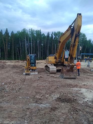 Экскаватор, Гусеничный