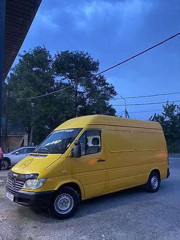 стекло на фару мерс 124: Mercedes-Benz Спринтер: 2004 г., 2.2 л — 1
